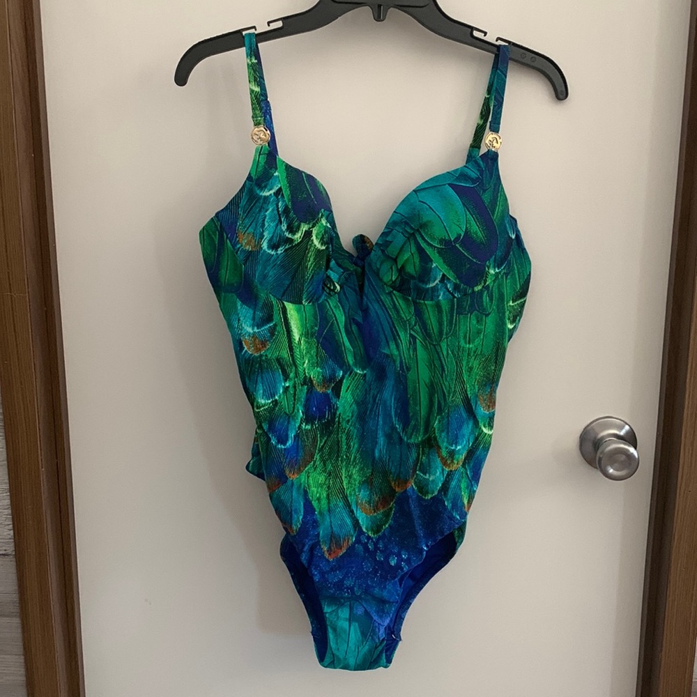 Natori Paradise Feather  Ruched Swimsuit size 12 C/D with Kamono Cover